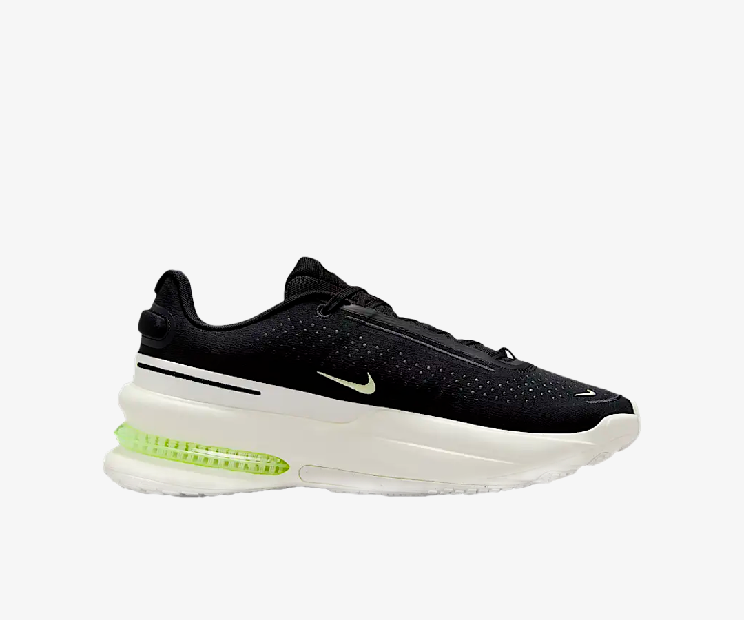 NIKE | AIR ZOOM UPTURN