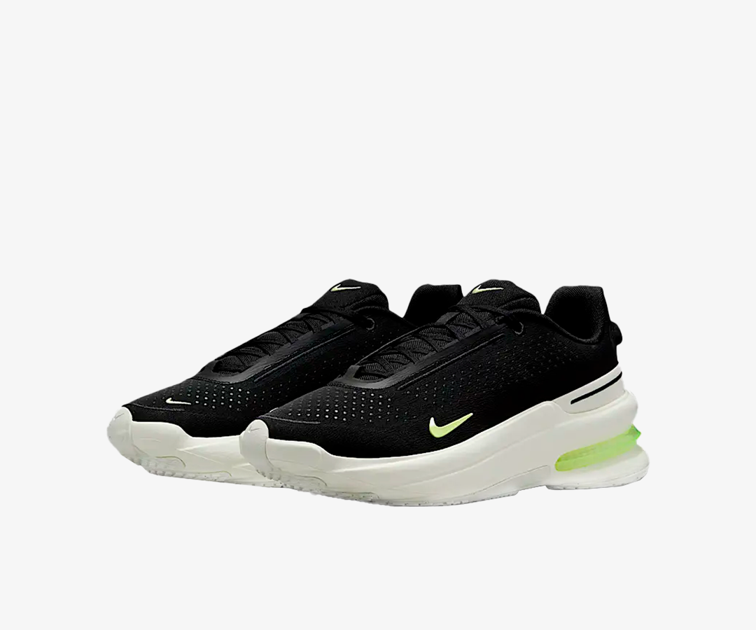 NIKE | AIR ZOOM UPTURN