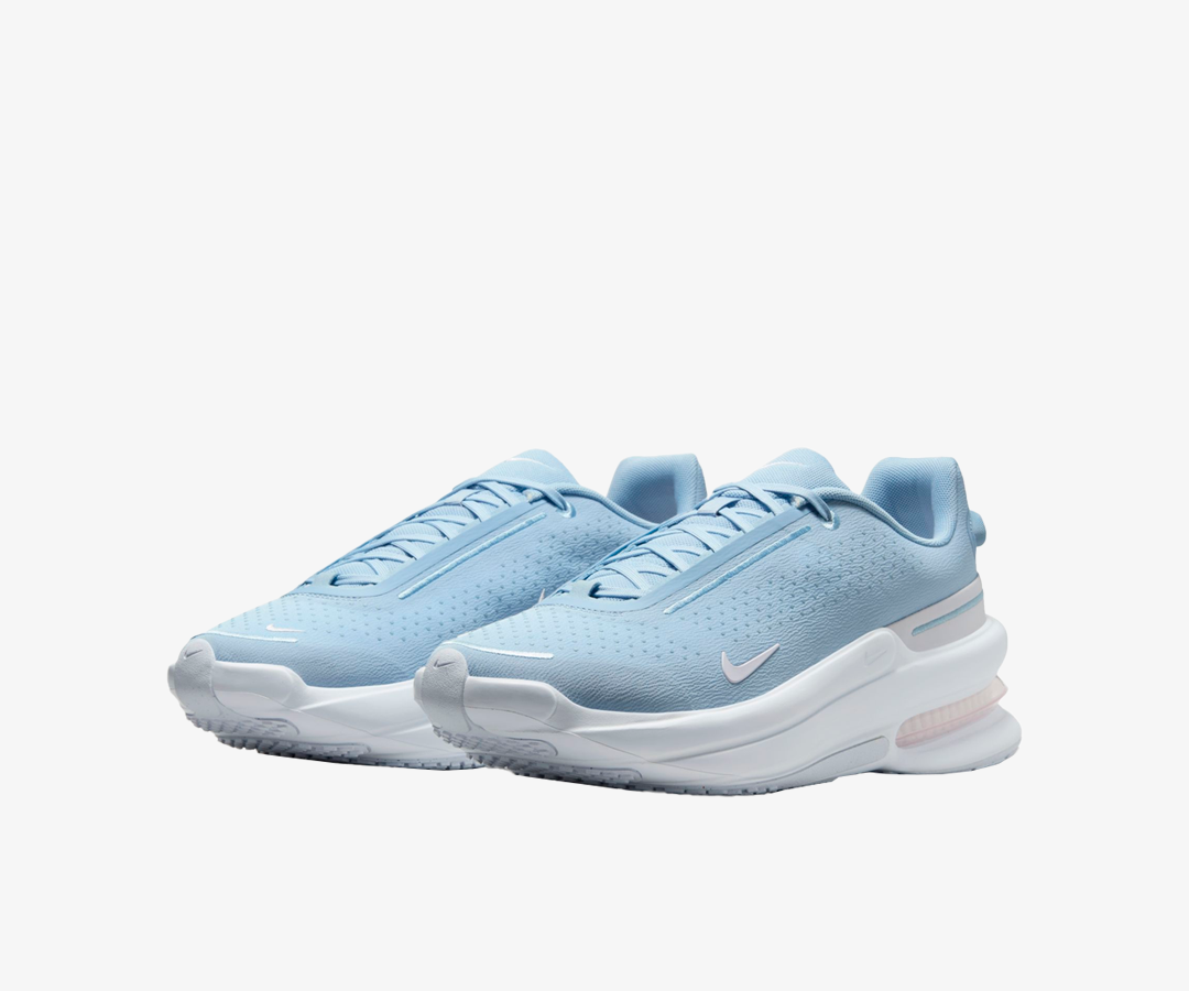 NIKE | AIR ZOOM UPTURN