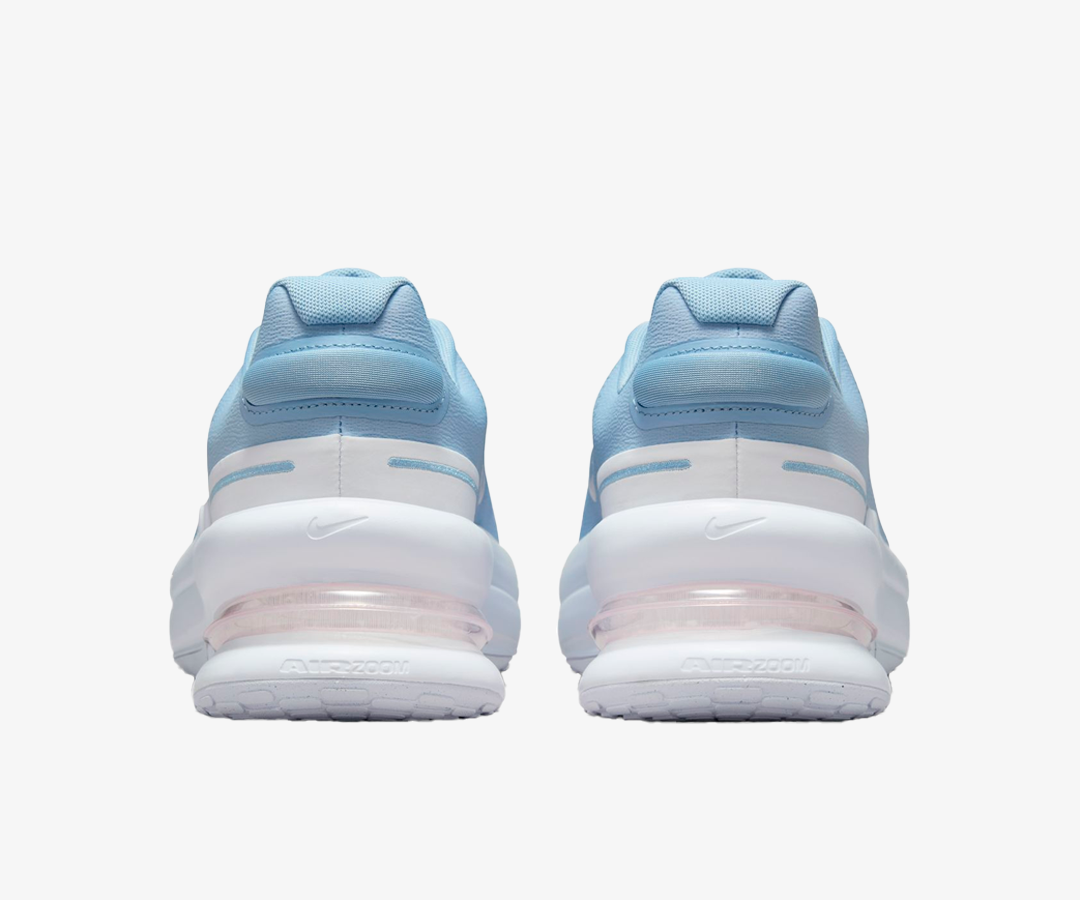 NIKE | AIR ZOOM UPTURN