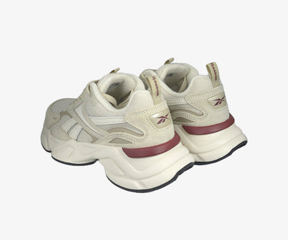 REEBOK | CHARGE RUN