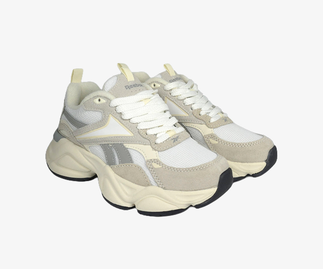 REEBOK | CHARGE RUN