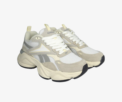 REEBOK | CHARGE RUN
