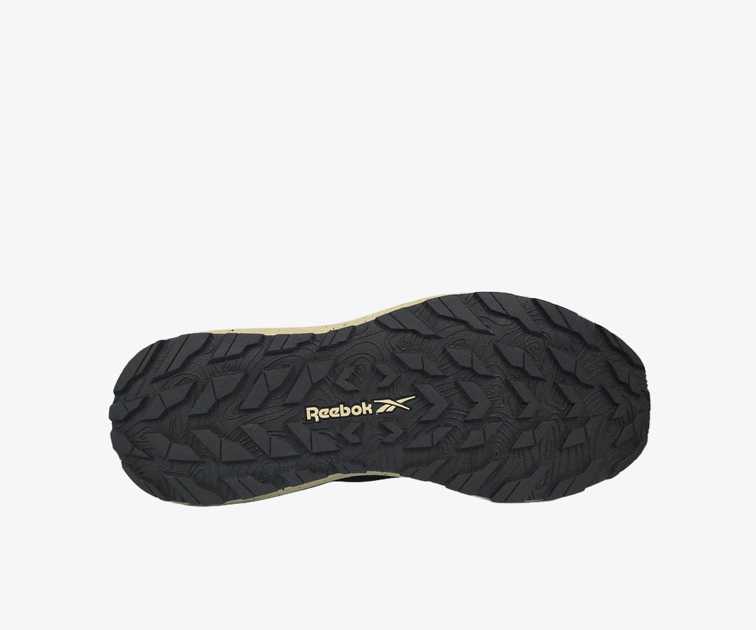 REEBOK | BASE TRAIL LOW