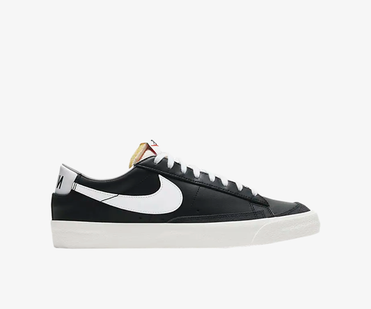 NIKE | BLAZER LOW '77