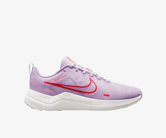 NIKE |  DOWNSHIFTER
